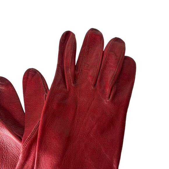 Vintage 80s Red Leather Driving Gloves Small Buttery Soft Lightweight Crimson - Picture 13 of 16